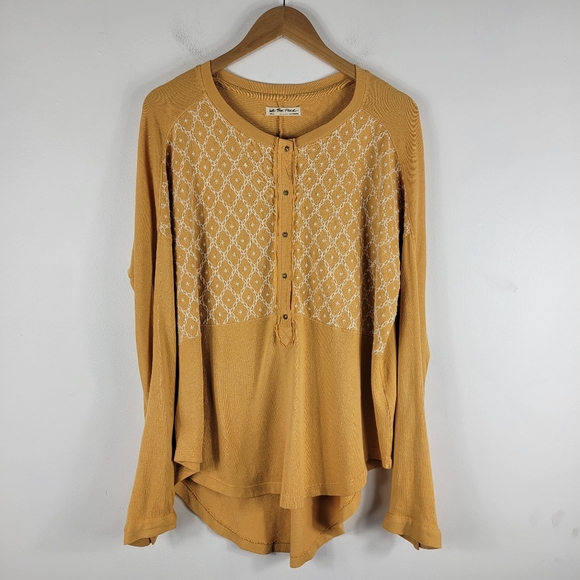 Free People Embroidered Button Up Long Sleeve Round Hem Henley Spirit Tee Tunic - Picture 2 of 11
